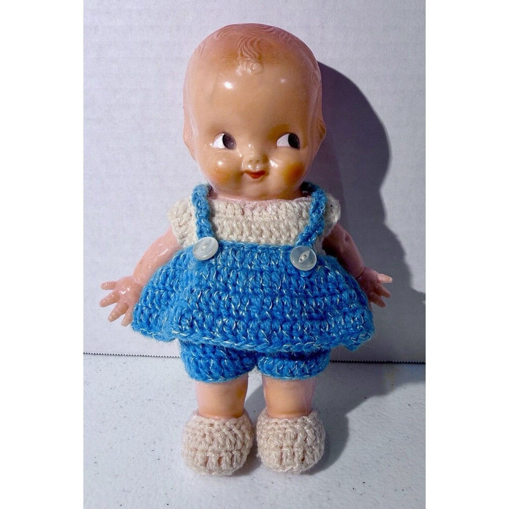 Vintage Hard Plastic 6” Kewpie Powder shaker Doll Crocheted Dress And Shoes